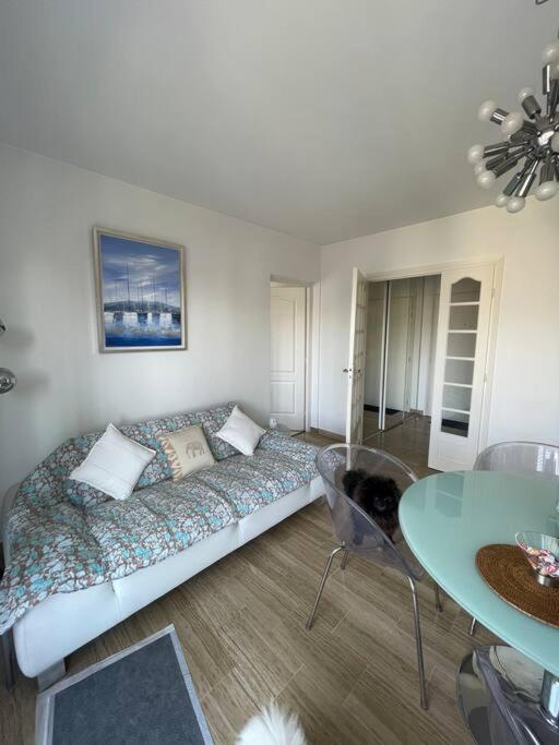 7Mn From The Center/ Pool/Parking Apartment Кан Екстериор снимка