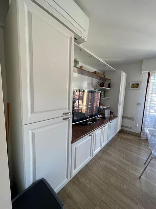 7Mn From The Center/ Pool/Parking Apartment Кан Екстериор снимка